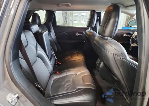 2023 Jeep Cherokee Altitude Lux z USA, uszkodzony, nr VIN 1C4PJMMB3PD115161